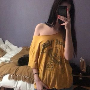 Oversized Off the Shoulder Tee